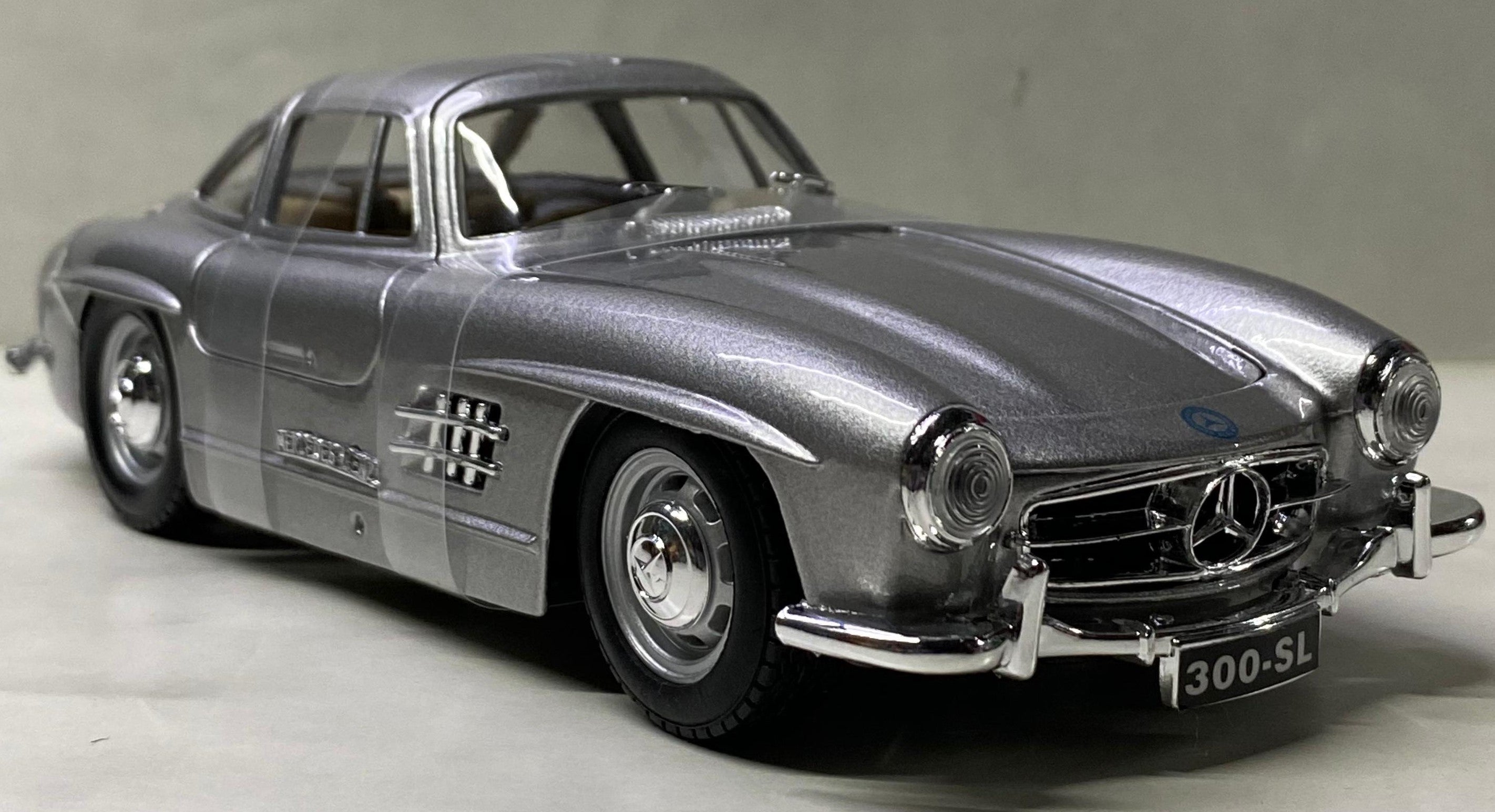 Bburago Mercedes Benz 300 SL 1954 1/24 – Hobbytoys.co