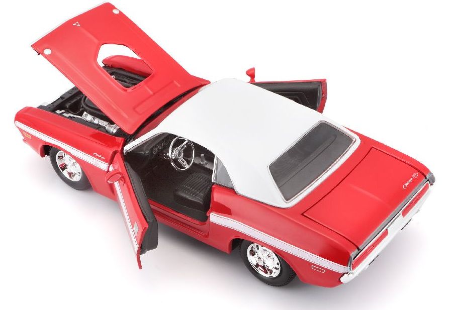 Maisto 1970 Dodge Challenger R/T Coupe 1/24 Red