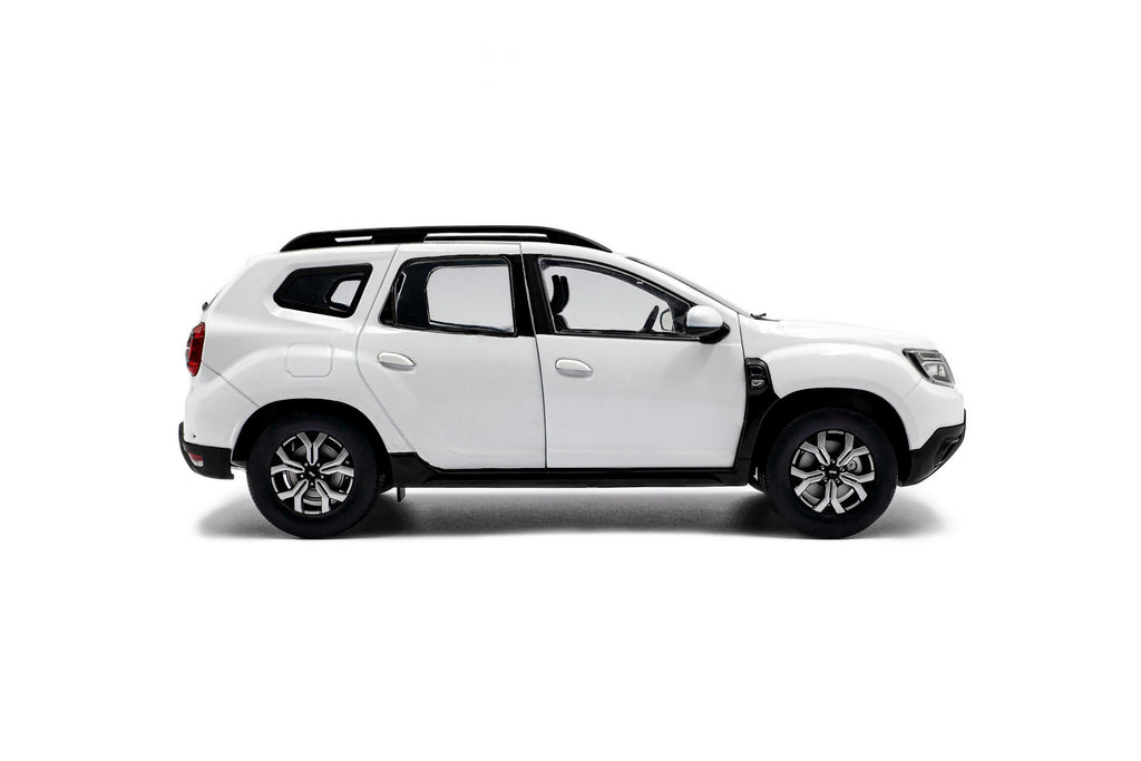 Solido 2024 Dacia Duster Ph 2.5 White 1/18 scale diecast model car