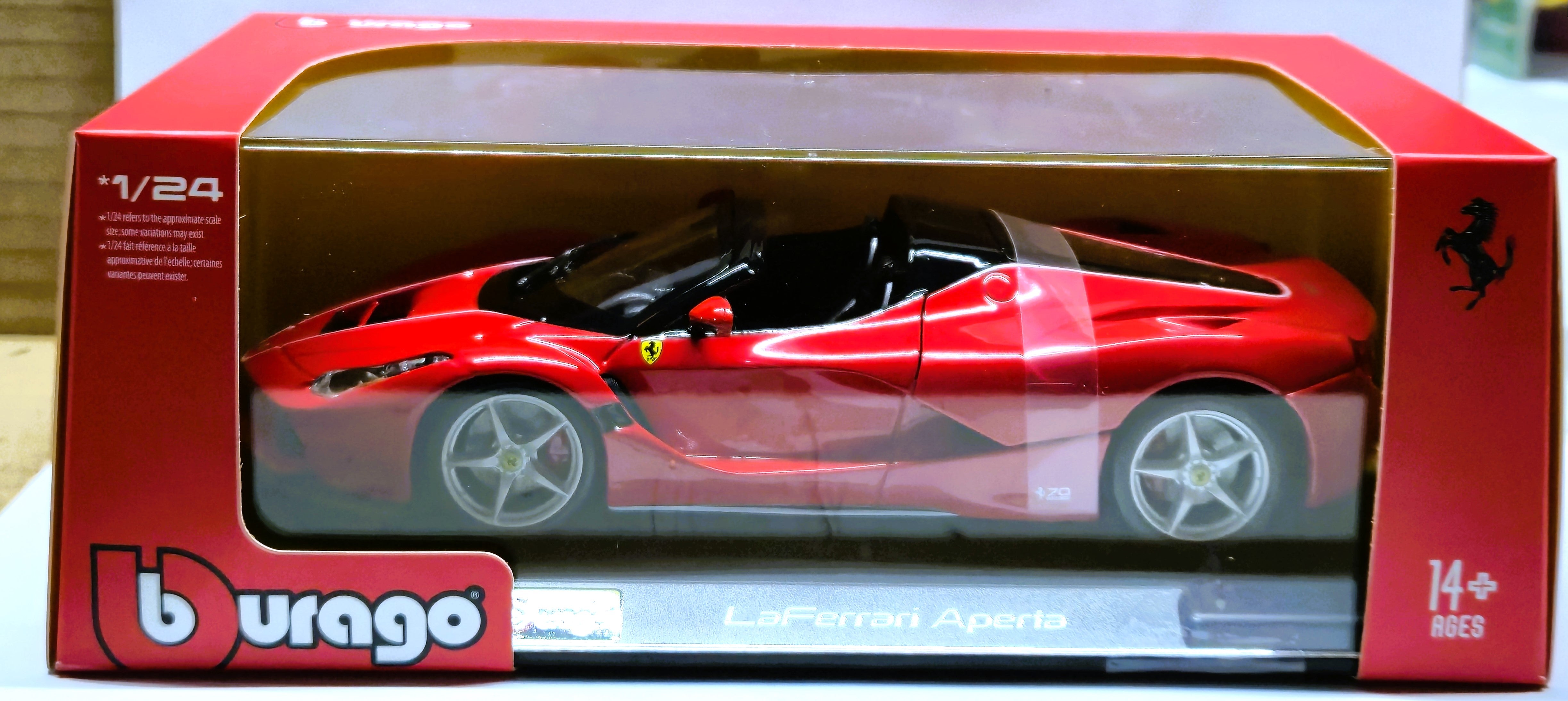 Ferrari Laferrari Aperta Red Black 1/24 Diecast Model Car by