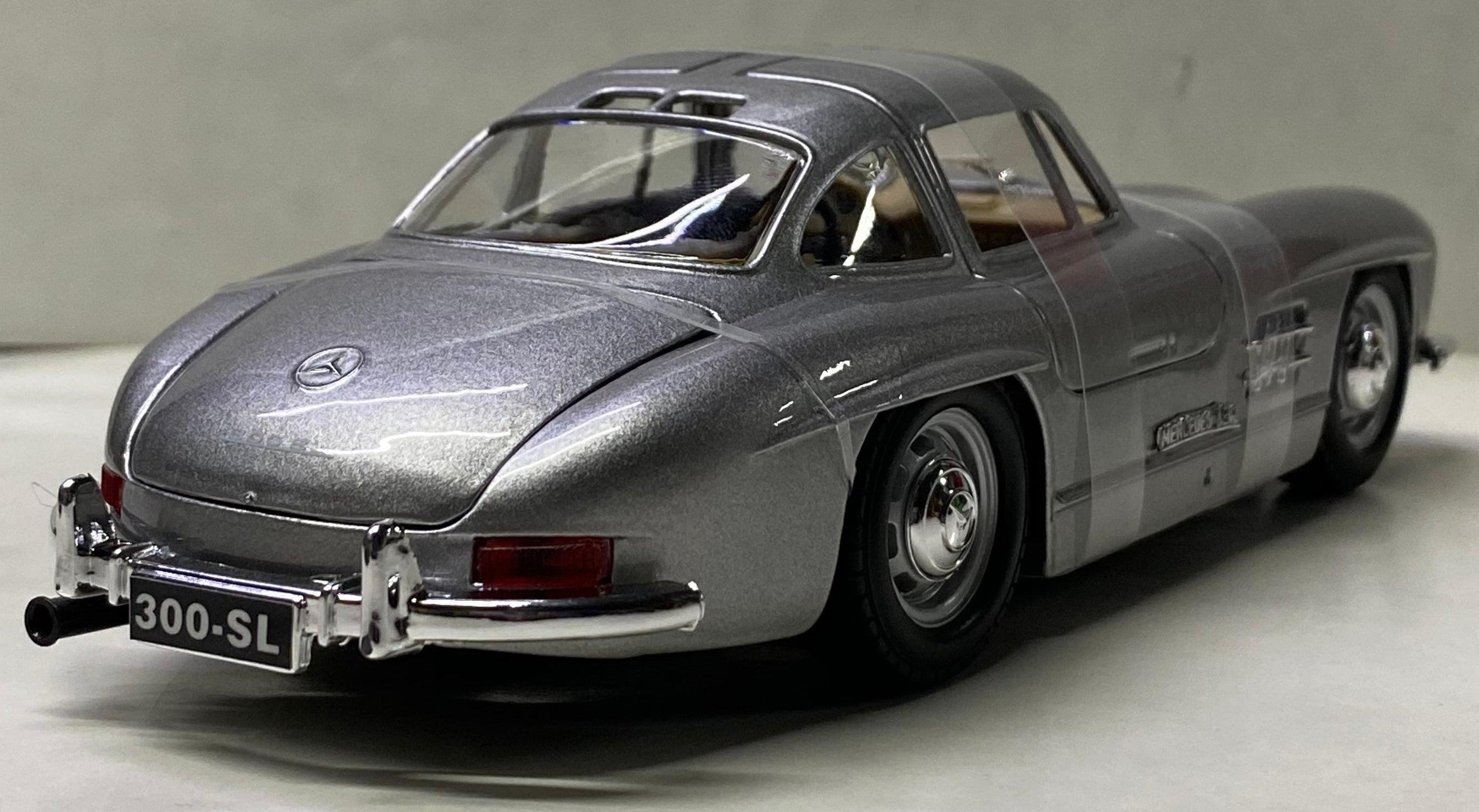 BURAGO 1/24 Voiture Mercedes Benz 300 SL 1954 silver - Jeux & Jouets BURAGO 1/24 Voiture Mercedes Benz 300 SL 1954 silver - Jeux & Jouets