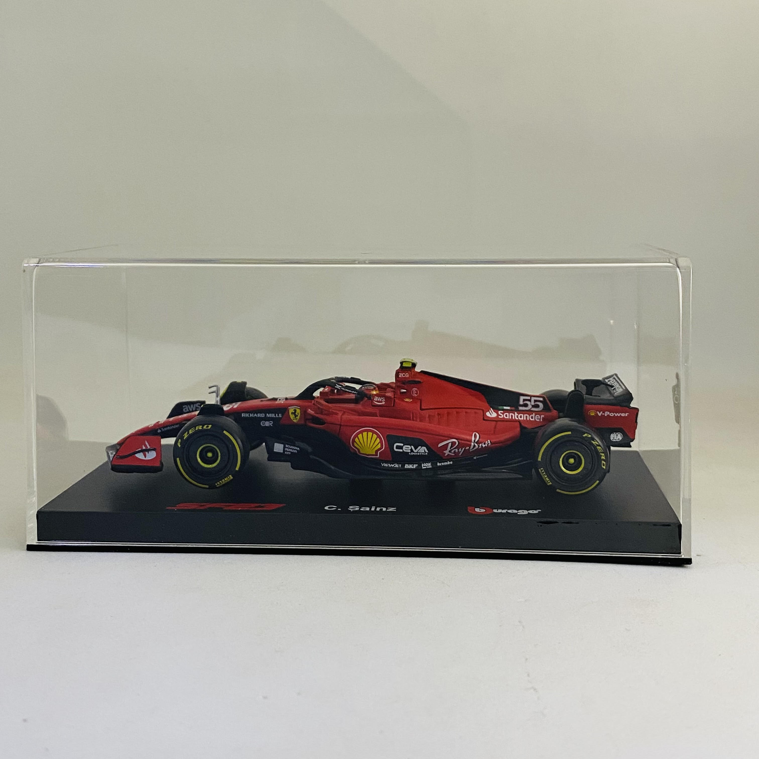 Bburago 2023 SF-23 Ferrari Racing Team #55 C.Sainz car 1/43