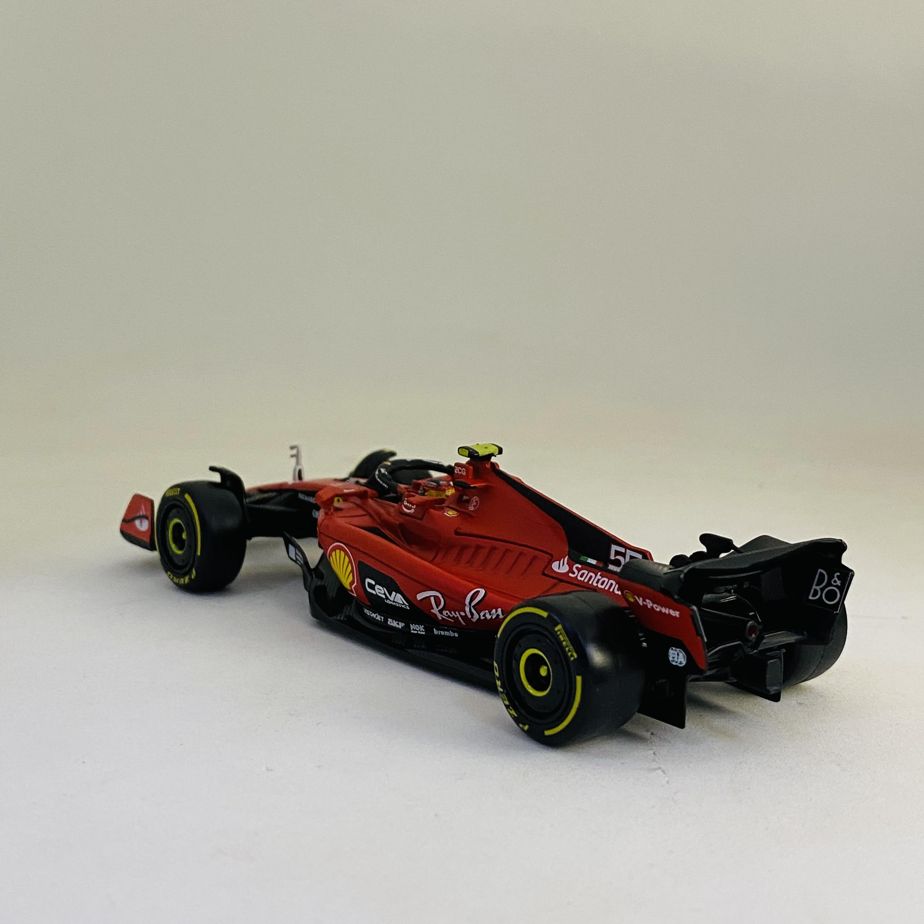 Bburago 2023 SF-23 Ferrari Racing Team #55 C.Sainz car 1/43