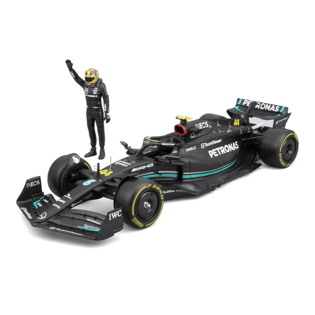 Bburago 2024 Mercedes AMG W15 F1 car With Figure #44 Lewis Hamilton 1/24