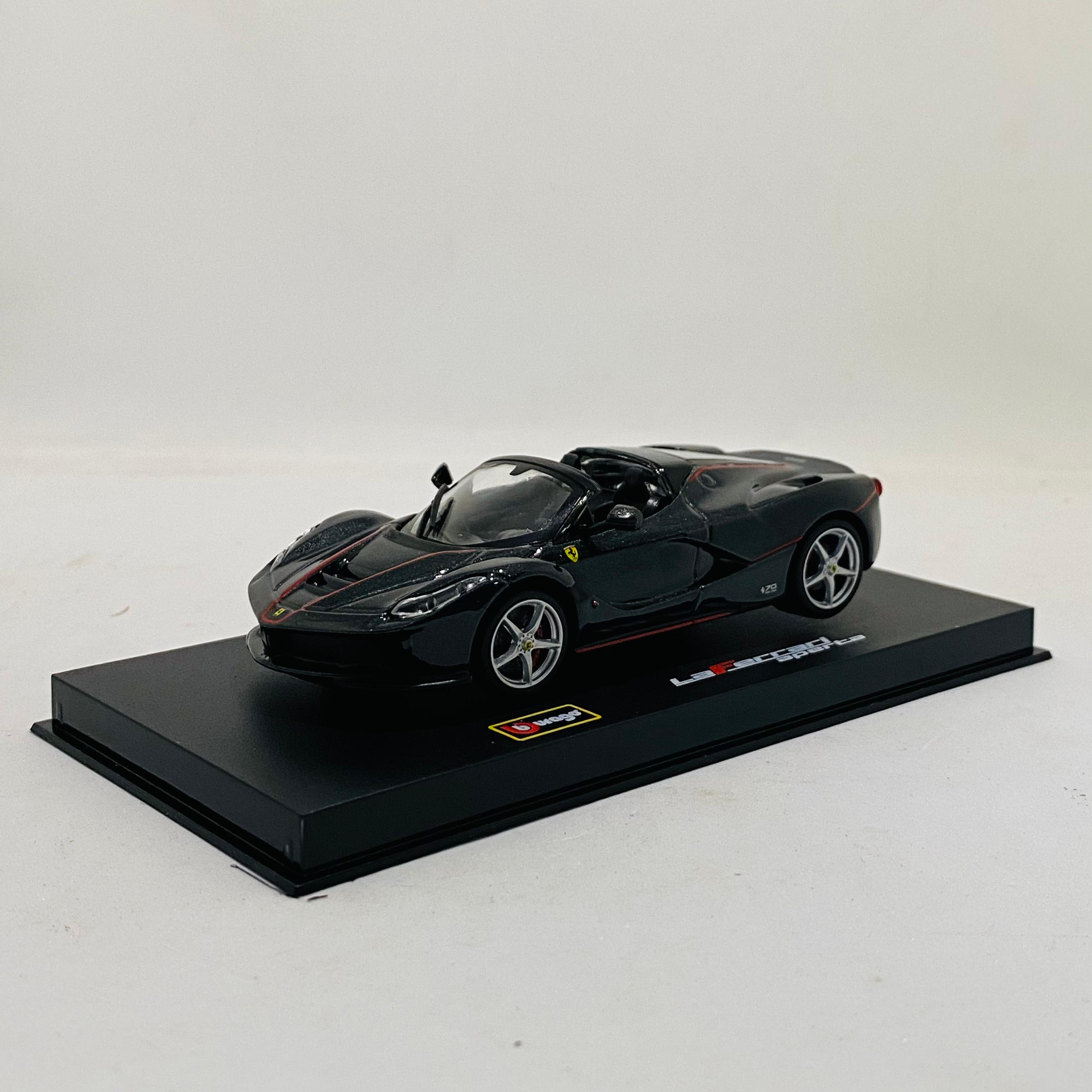 Bburago Ferrari Laferrari Aperta Signature Edition Black 1/43