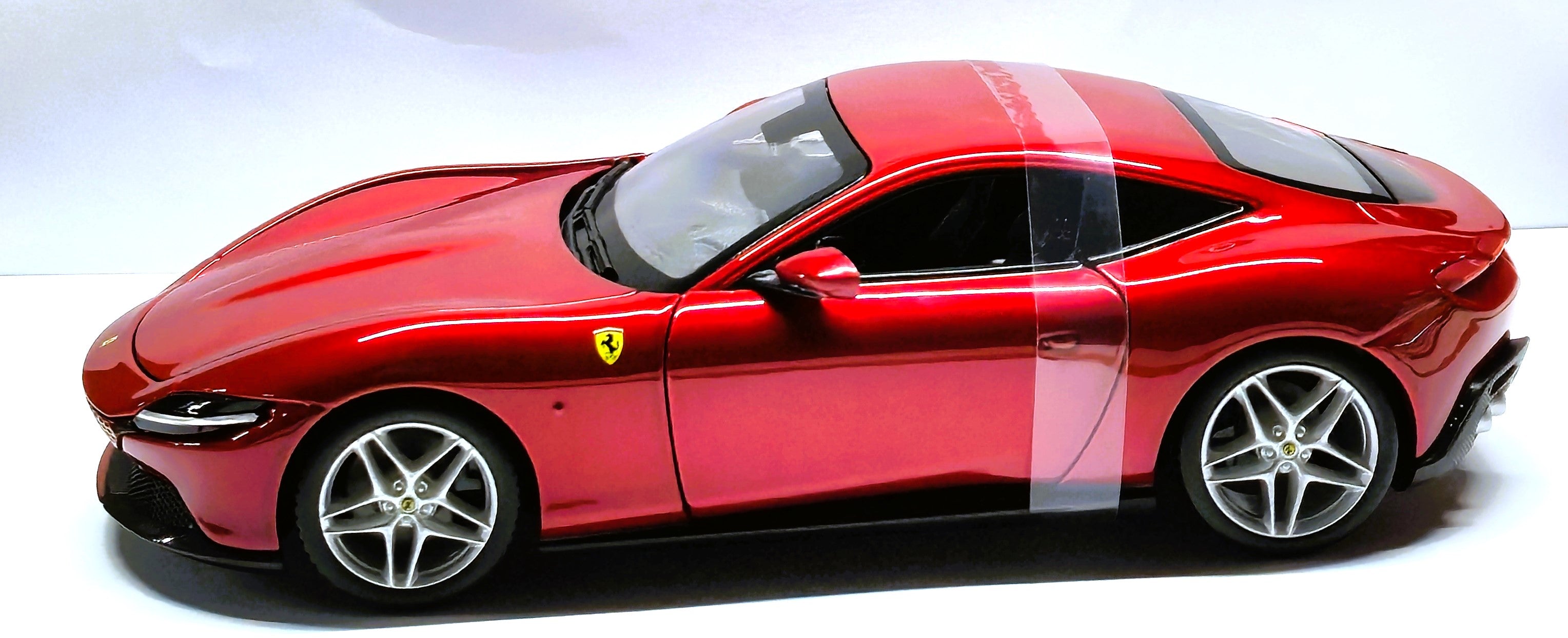 Ferrari Roma Dark Red 1/24 Diecast Model Car by Bburago