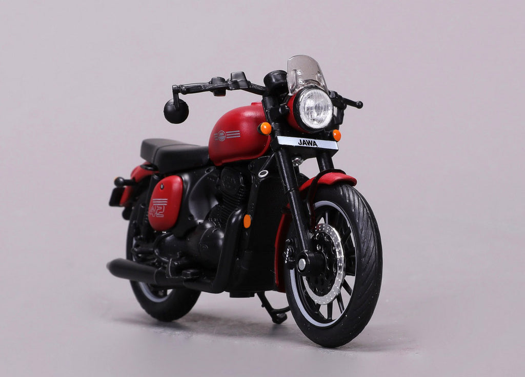JAWA 42 bike miniature scale model bike in Orion Red colour scale 1/18 by Maisto