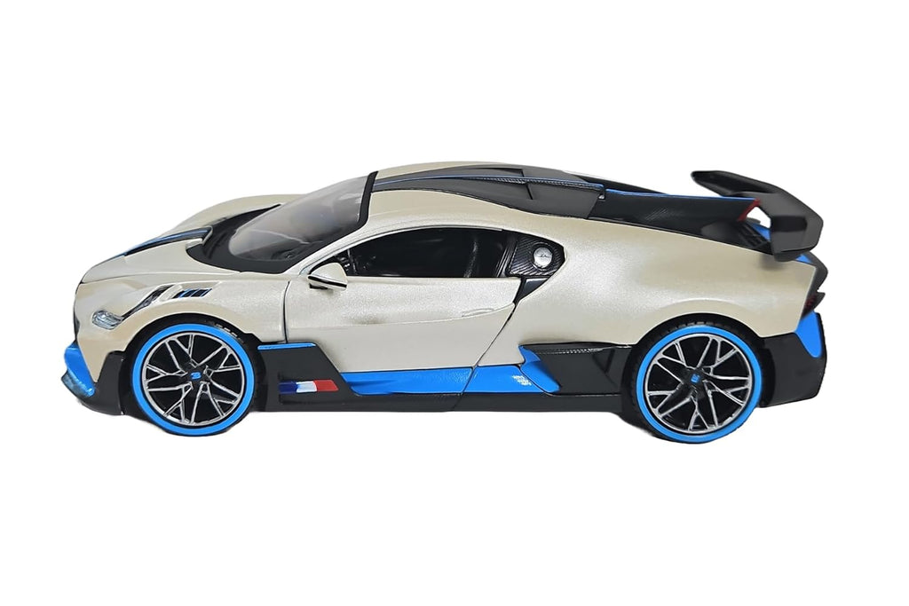 Maisto Bugatti Divo 1/24 white with Acrylic case