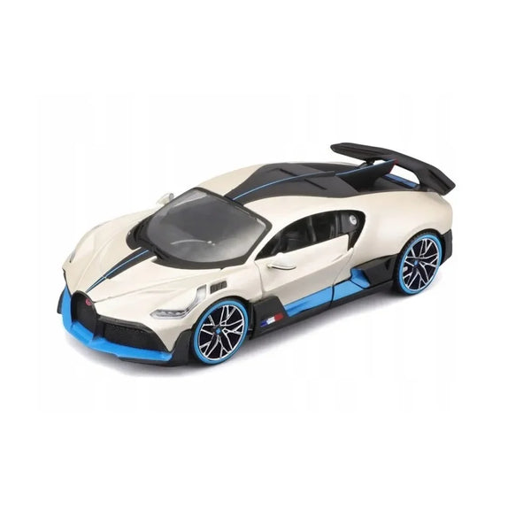 Maisto Bugatti Divo 1/24 white with Acrylic case