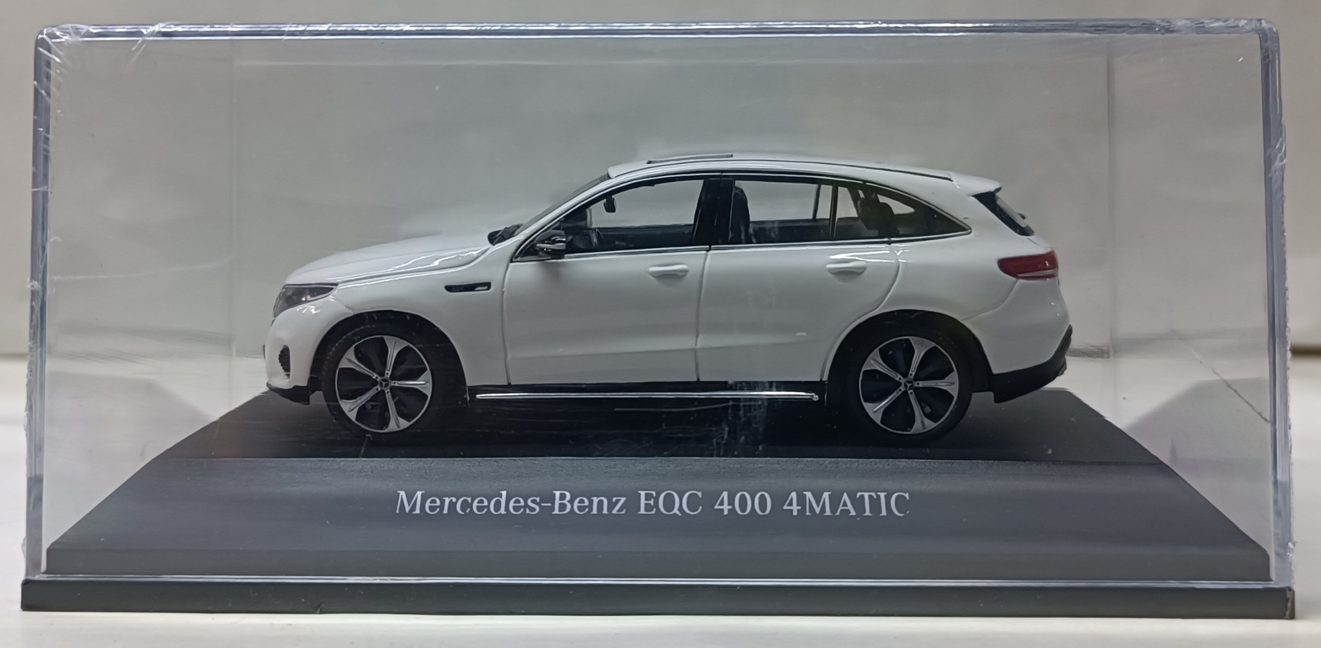 Amazon | Mercedes Benz ディーラー特注 MINIMAX 1/43