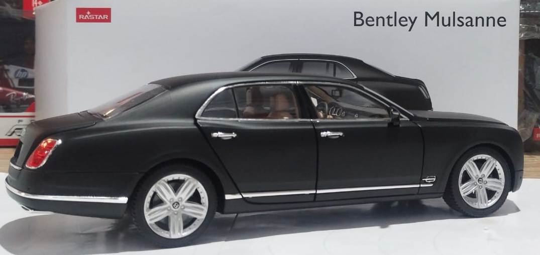 Rastar Bentley Mulsanne Signature Edition 1/18 Black