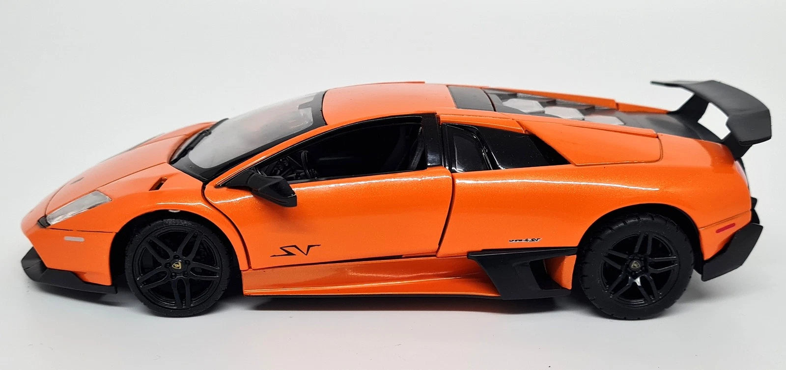 Rastar Lamborghini Murcielago LP670-4 orange diecast car 1/24 scale