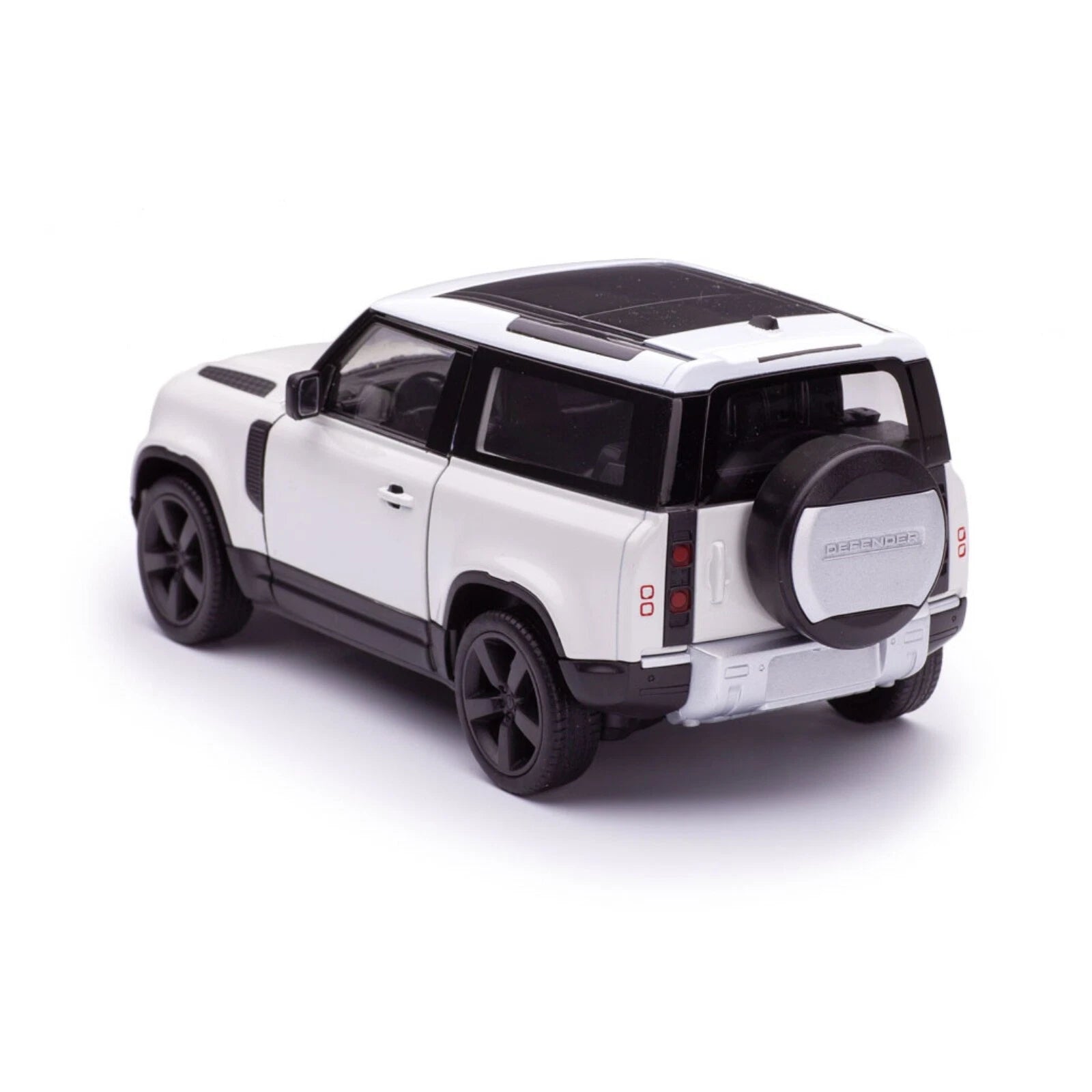 Welly 2020 Land Rover Defender white diecast car 1/24 scale