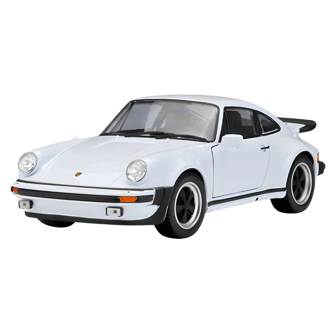 Welly Porsche 911 Turbo white diecast car 1/24 scale