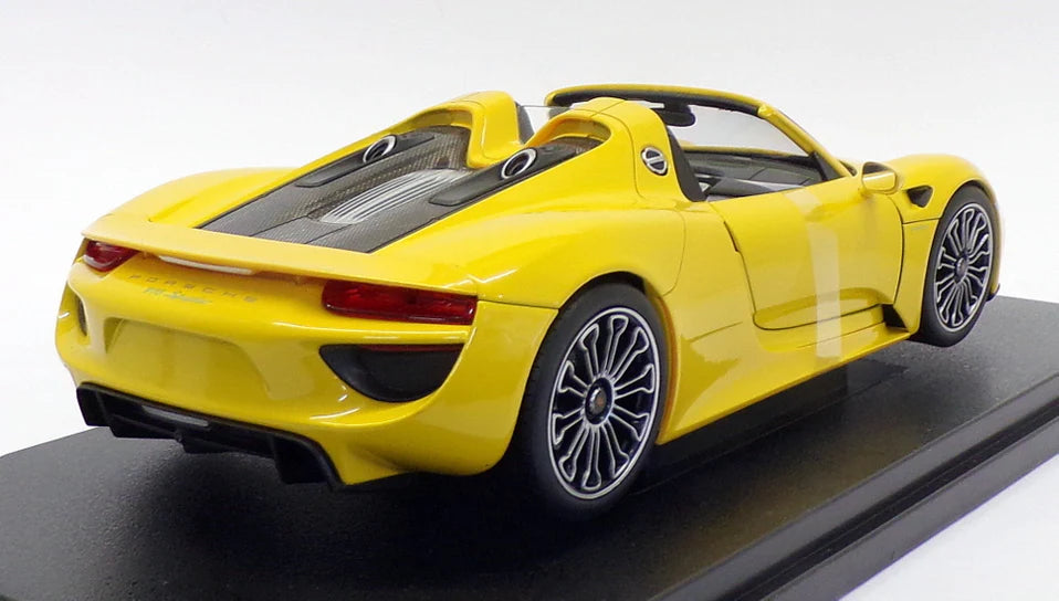 Welly Porsche 918 spyder yellow diecast car 1/24 scale