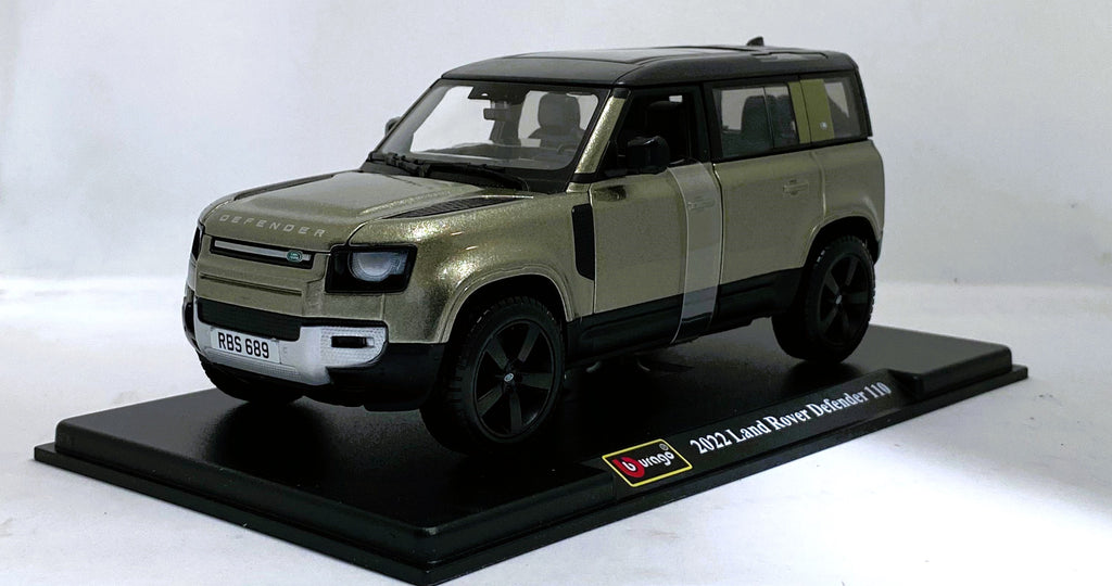 Bburago Land Rover Defender 2022 Green 1/24