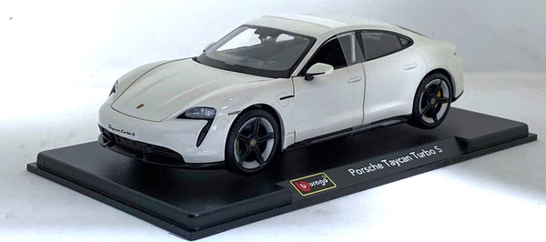 Bburago Porsche Taycan Turbo S white 1/24