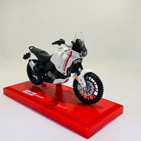 Maisto Ducati Desert X 1/18