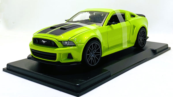 Maisto 2014 Ford Mustang Street Racer 1/24 Green