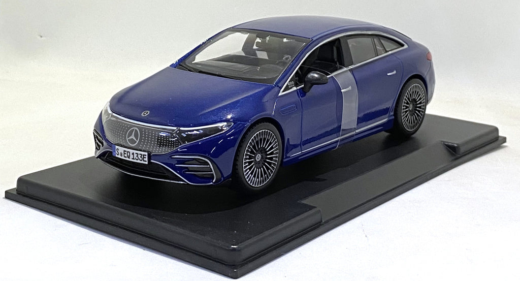 Maisto EQS by Mercedes EQ 1/27 Blue