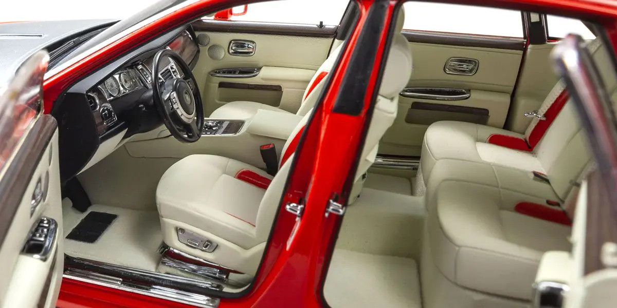 Kyosho Rolls Royce Ghost car model Red Silver 1/18