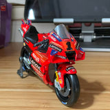 Maisto MotoGP Ducati Lenovo Team 2024 Francesco Bagnaia 1 - 1/18