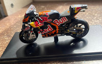 Maisto Red Bull KTM MotoGP Racing Team 2023 Bike 1/18