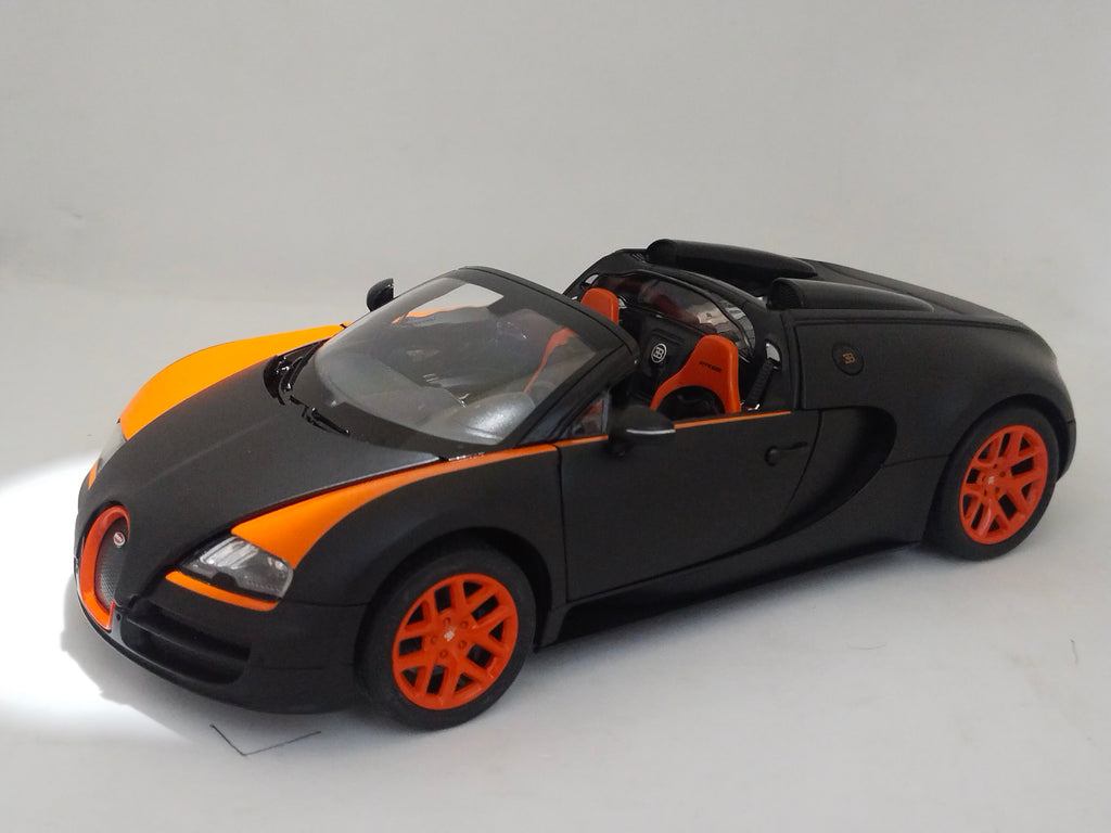 Rastar Bugatti Veyron 16.4 Grand sport Vitesse diecast car 1/18 scale