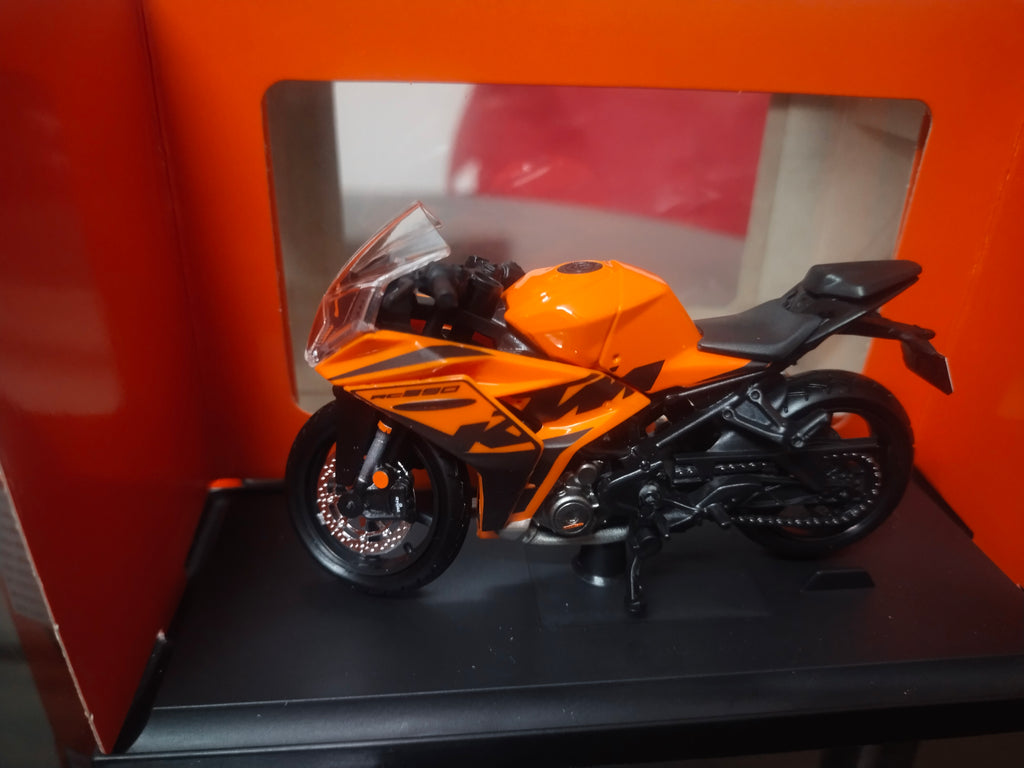 Maisto 2022 KTM RC 390 1/18 orange