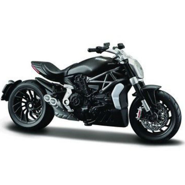 Bburago 2016 Xdiavel S Ducati 1/18