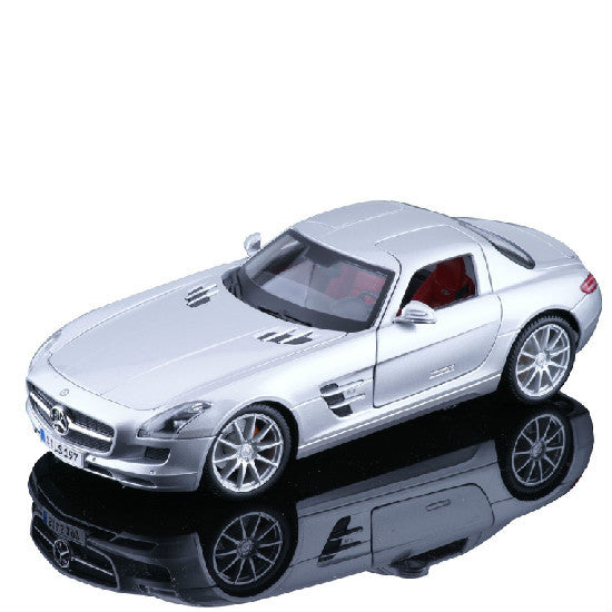 Maisto Mercedes Benz SLS AMG 1:18 Die-Cast Car Model - Silver - Hobbytoys