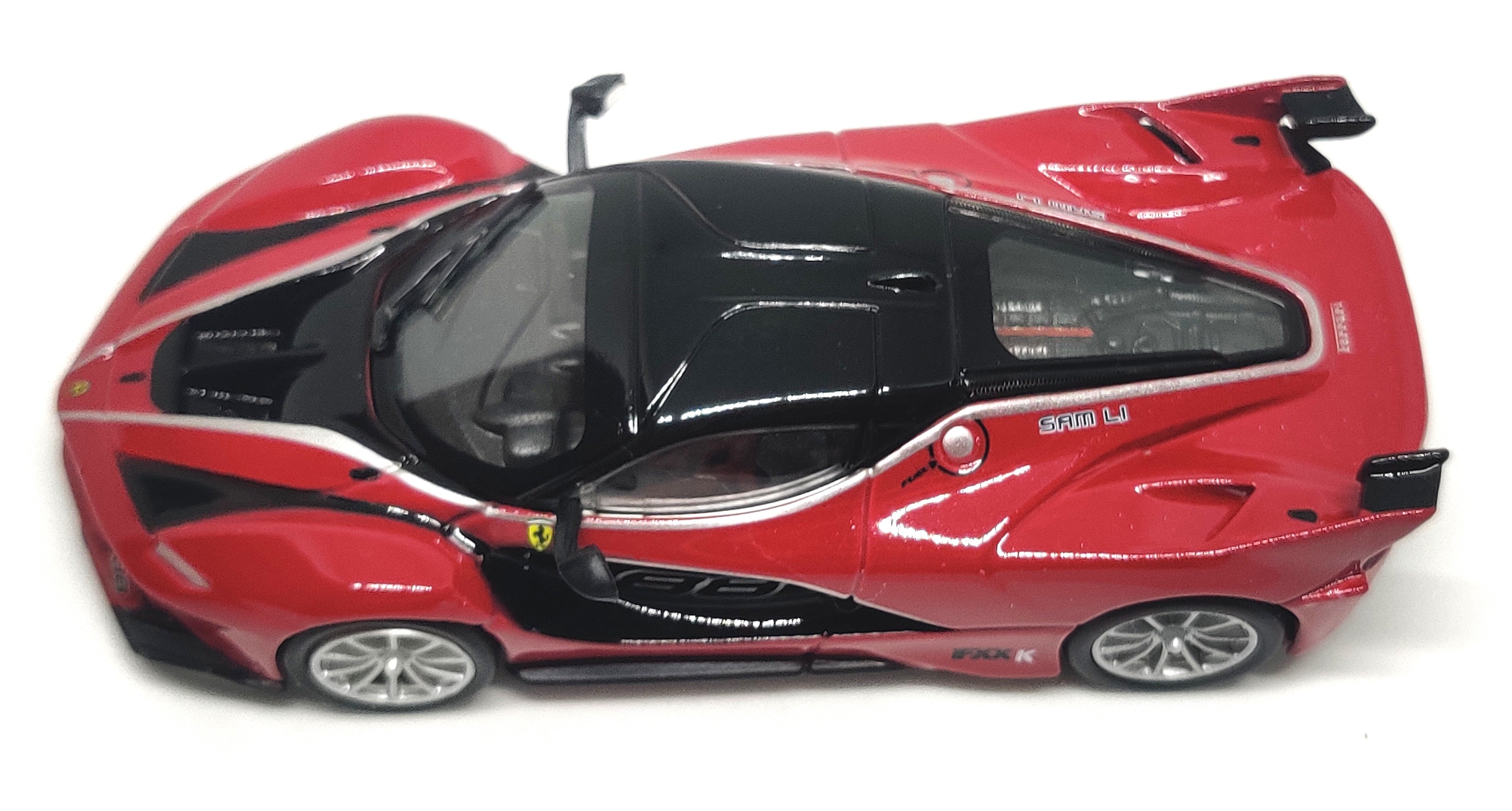 Bburago Ferrari FXXK Signature Edition Red 1/43