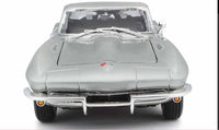 Maisto 1965 Chevrolet Corvette 1/18 Silver