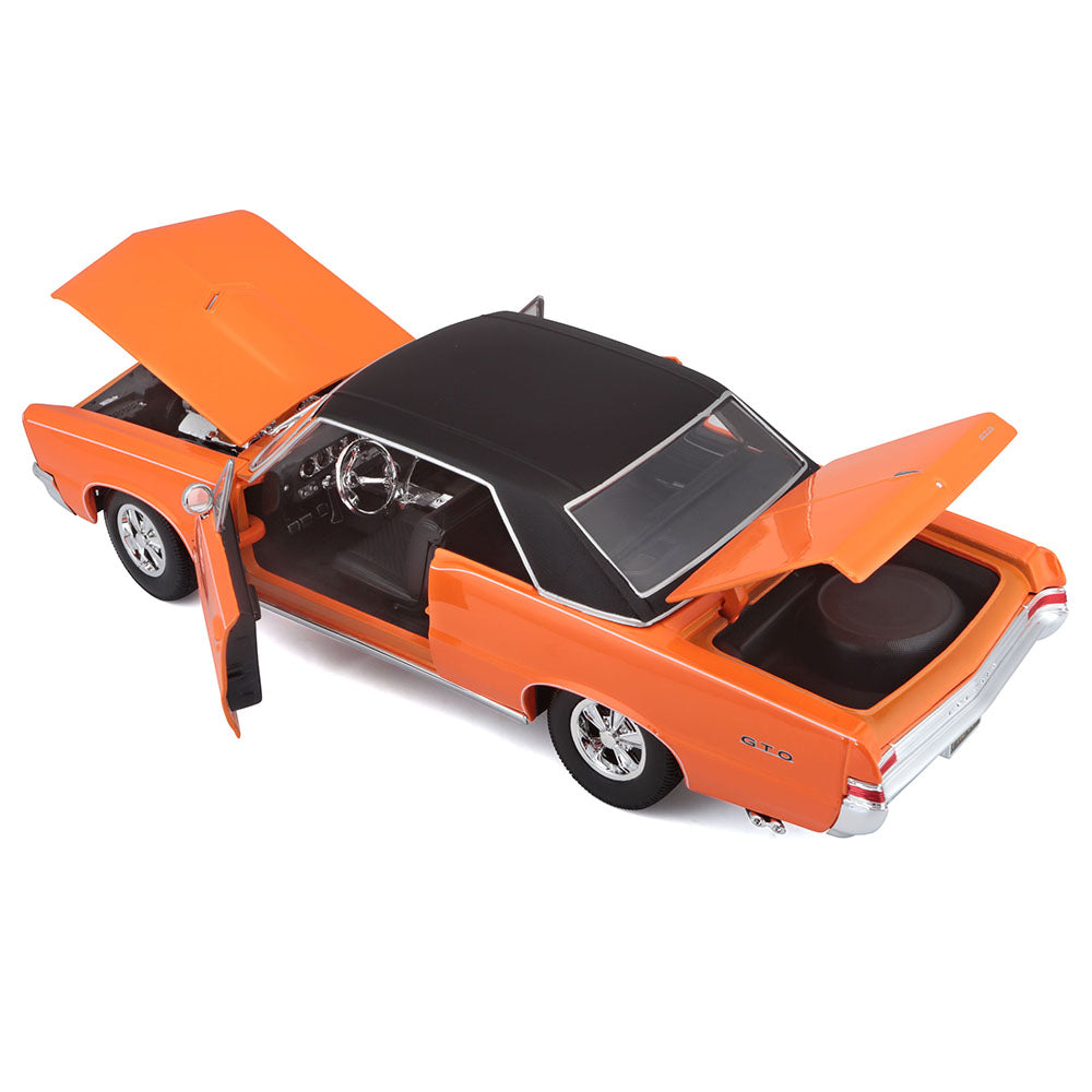 Maisto 1:18 1965 Pontiac GTO Hurst Edition Orange
