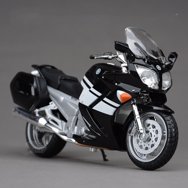 Bburago Yamaha FJR 1300 1/18